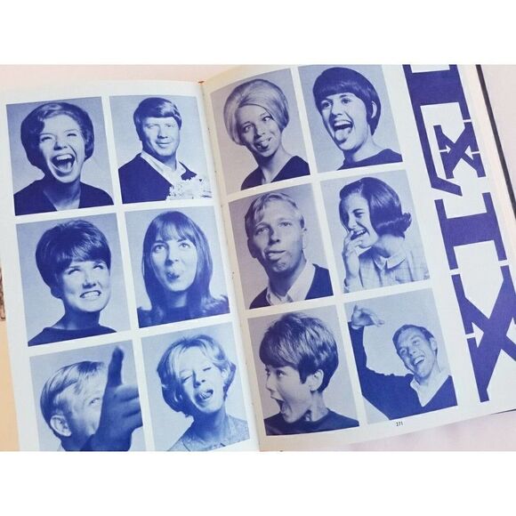 SOUTHERNER YEARBOOK SCHOOL MISSISSIPPI 1969 BLUE HARD COVER - Picture 4 of 11